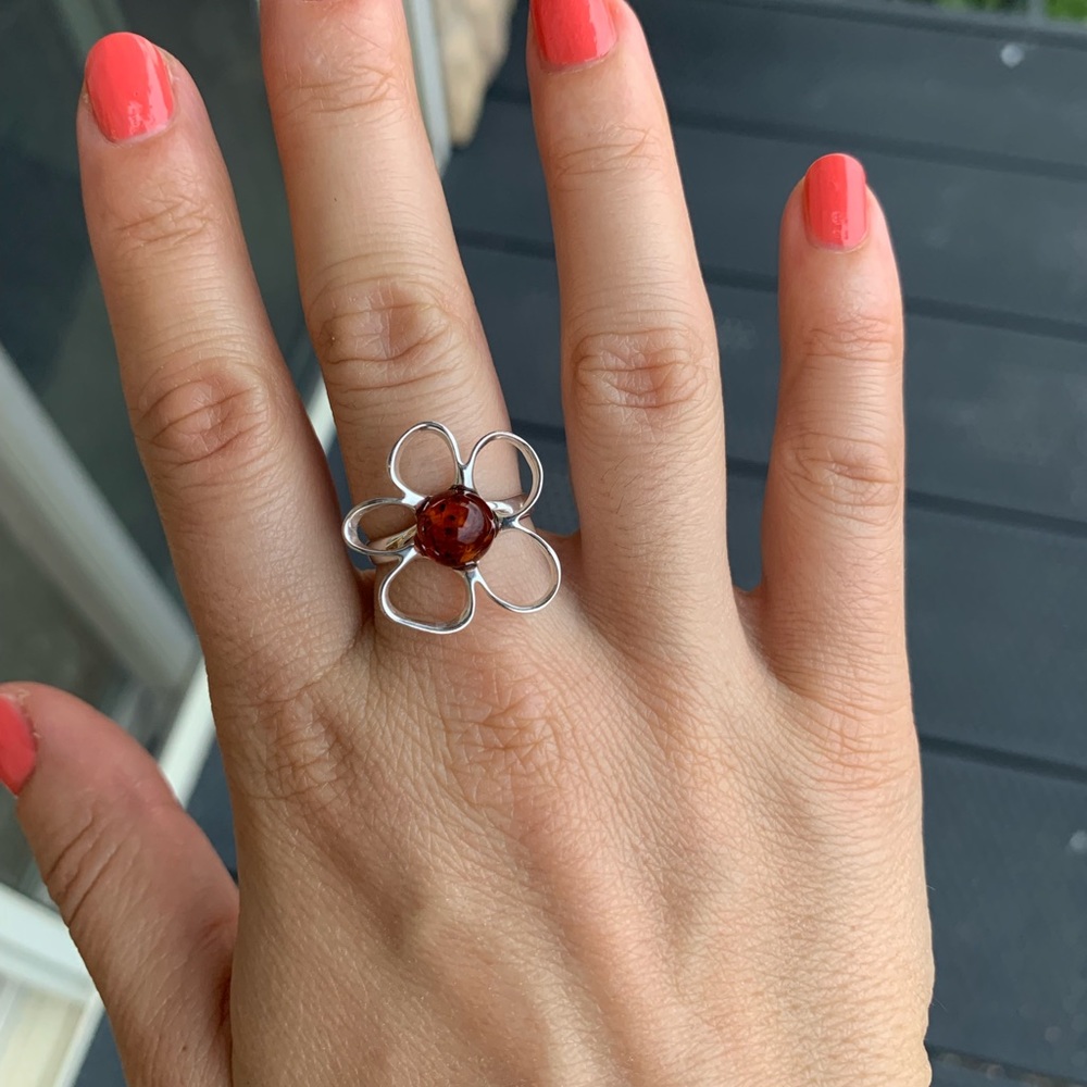 Natural Amber Flower Ring